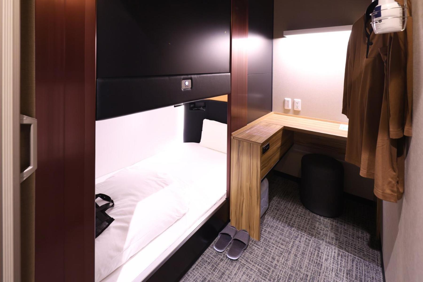 Global Cabin Yokohama Chukagai Экстерьер фото