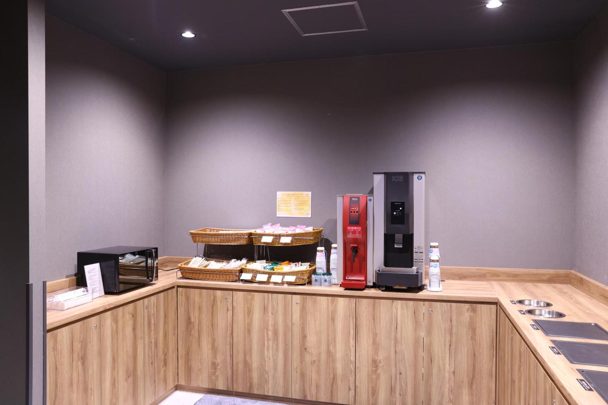 Global Cabin Yokohama Chukagai Экстерьер фото